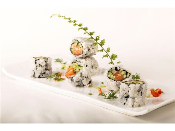 Salmon Cucumber Roll(6) 三文魚青瓜卷（6件）
